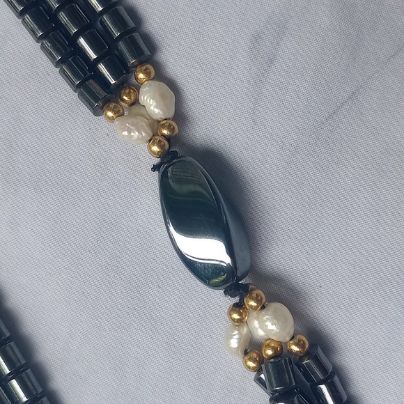 Necklace - Picture 2 of 4